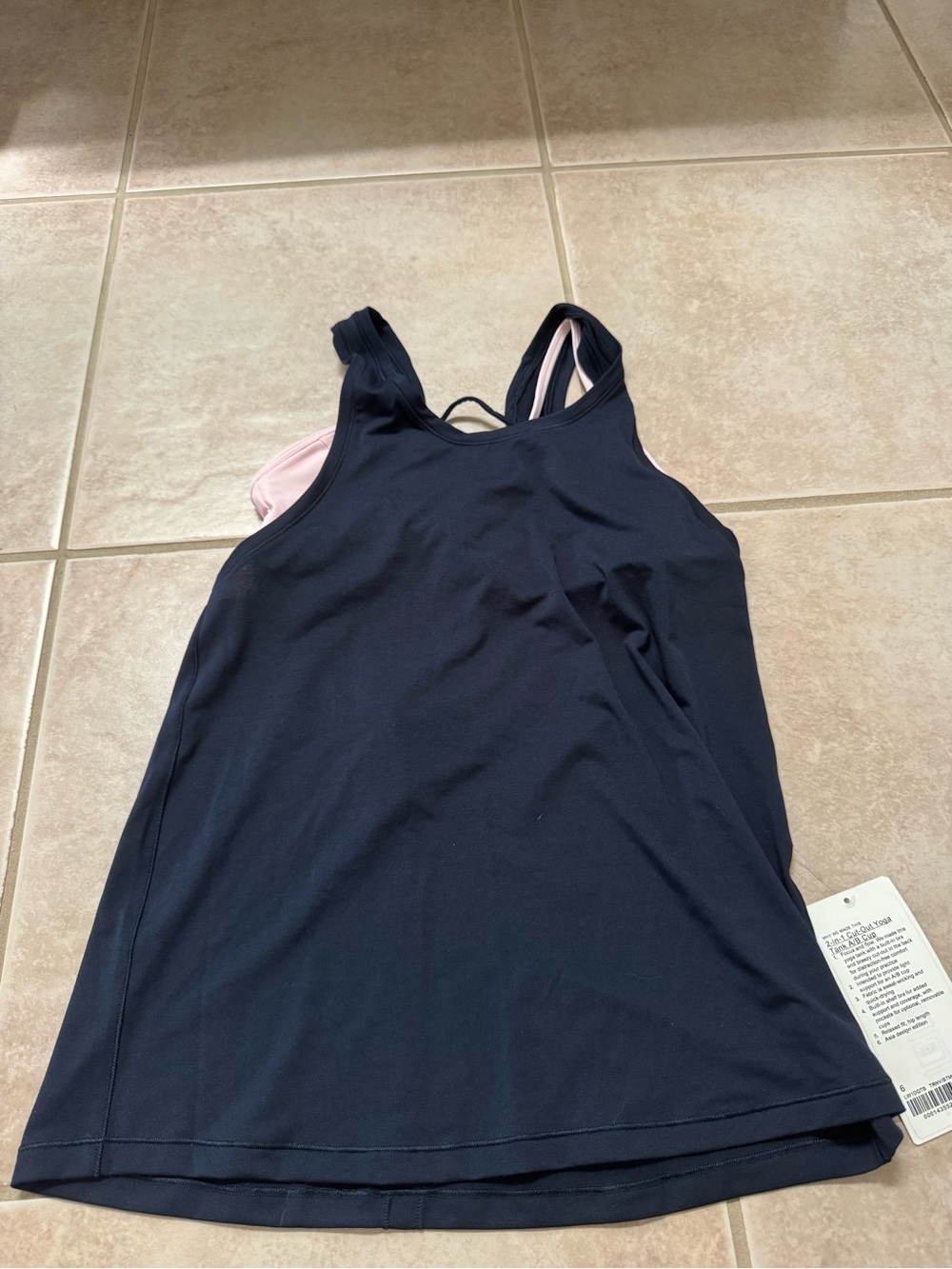lululemon athletica 2 in 1 Cut Out Yoga Tank